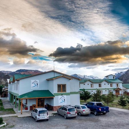 Hostel Pioneros Del Valle El Chalten Luaran gambar