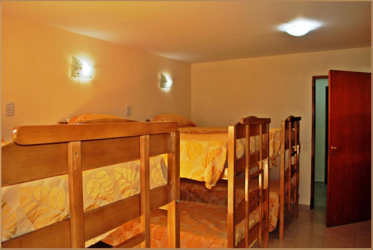 Hostel Pioneros Del Valle El Chalten Luaran gambar