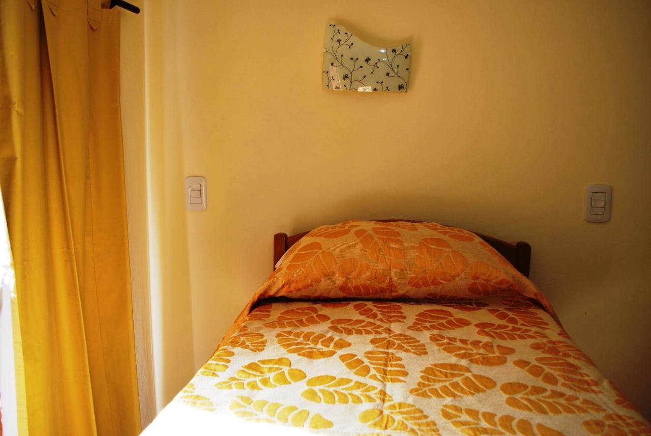 Hostel Pioneros Del Valle El Chalten Luaran gambar