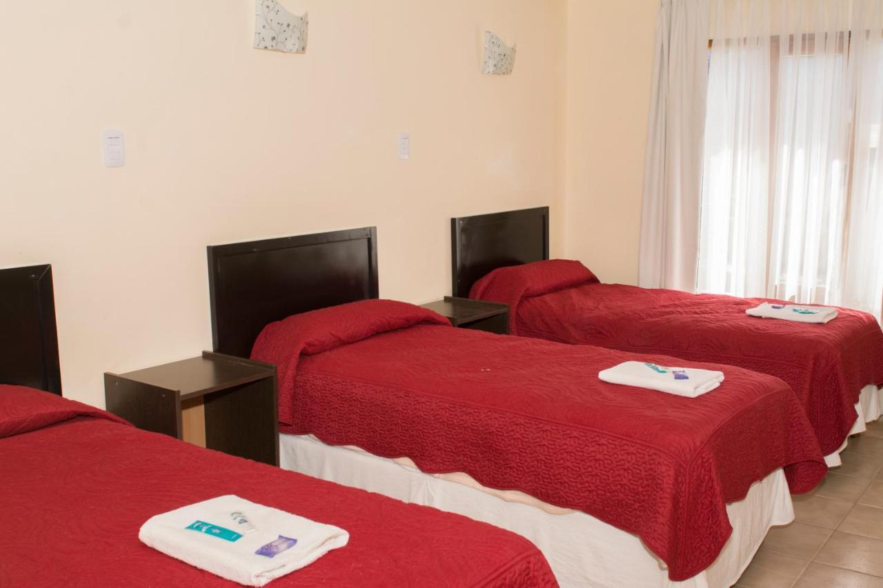 Hostel Pioneros Del Valle El Chalten Luaran gambar