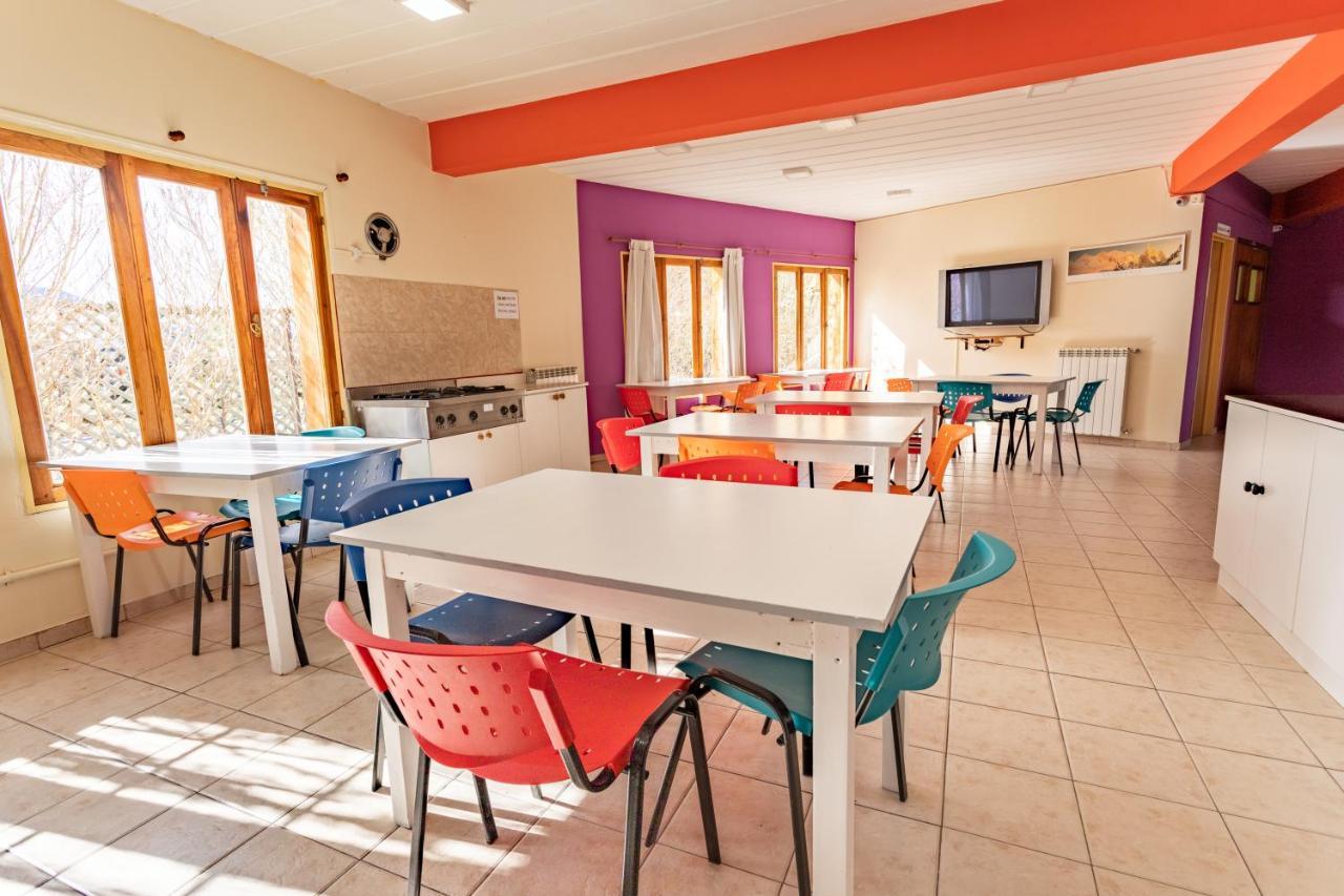 Hostel Pioneros Del Valle El Chalten Luaran gambar